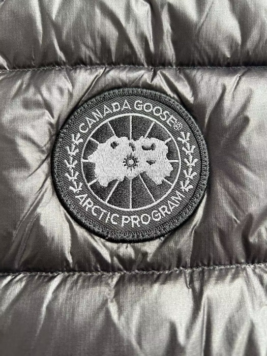 Can*a Go*e vest coat-013