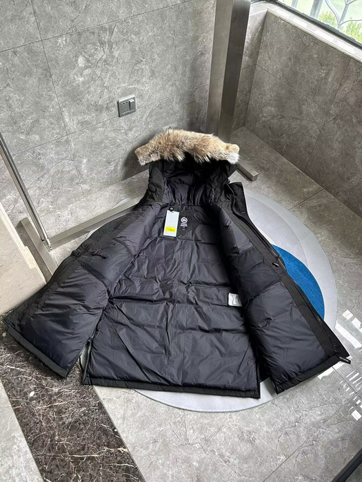 Canada Goose Coat-374