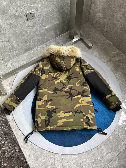 Canada Goose Coat-373