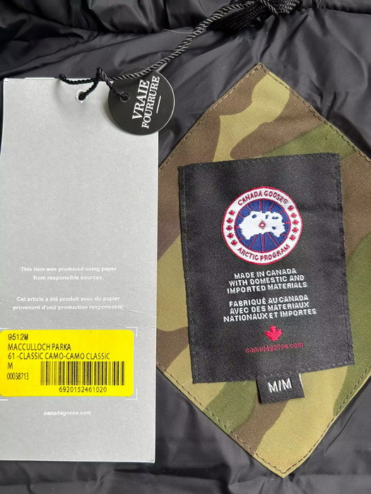 Canada Goose Coat-373