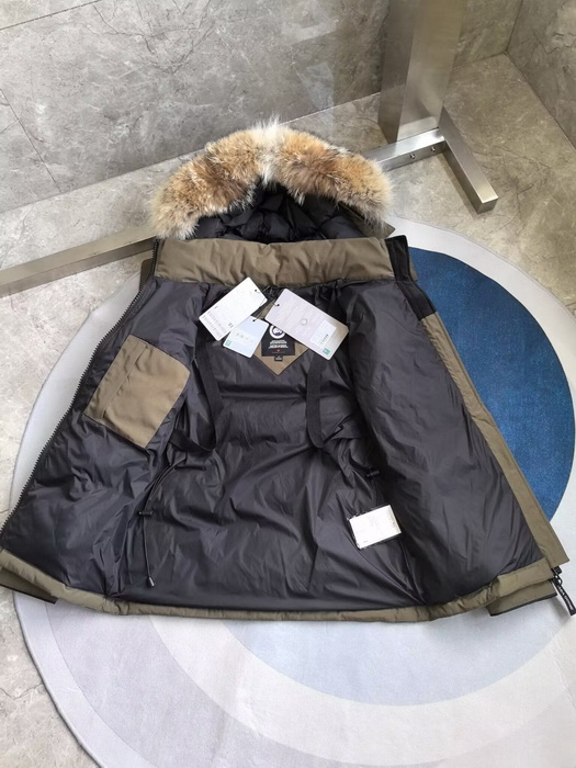 Canada Goose Coat(Women)-029