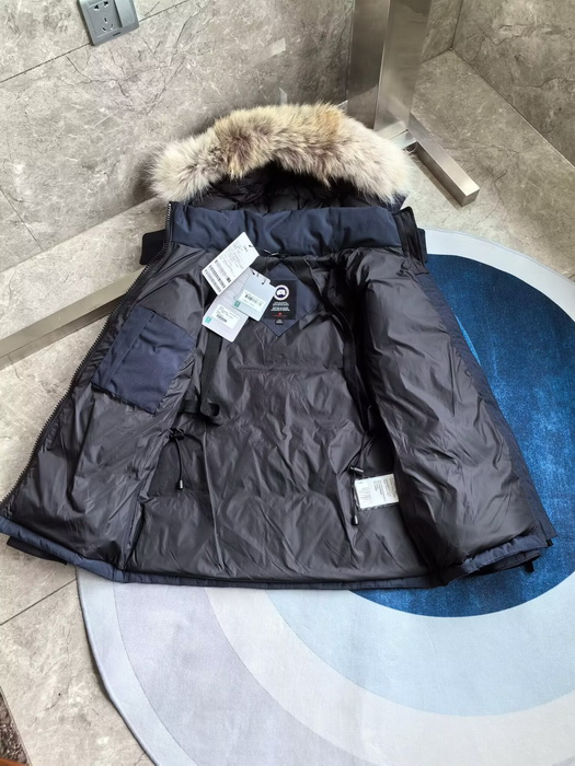 Canada Goose Coat(Women)-031