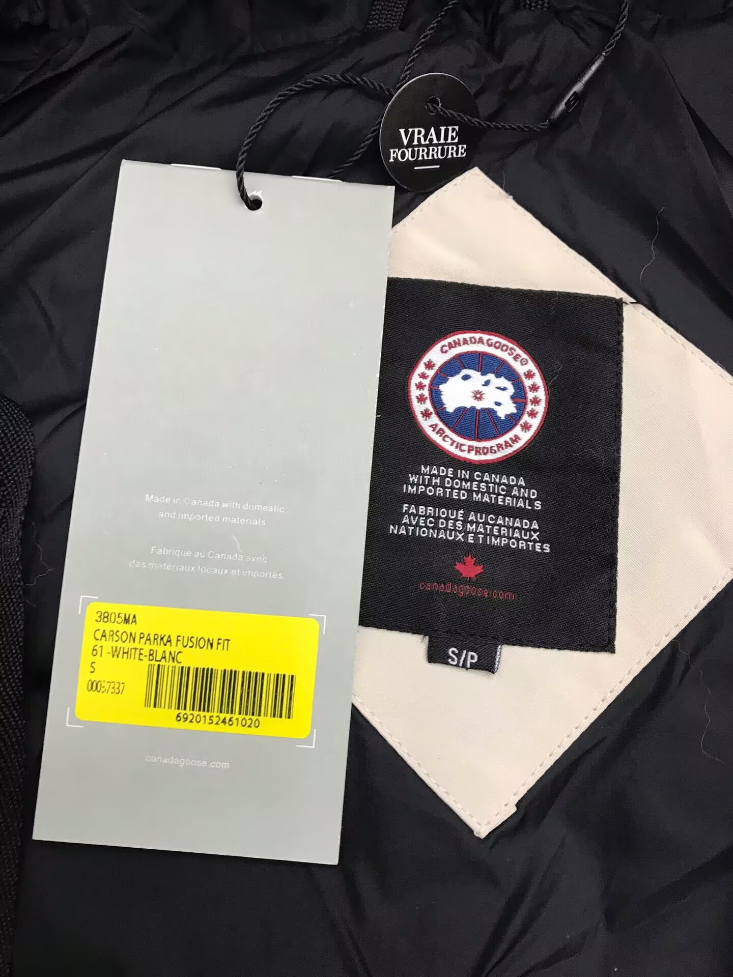 Canada Goose Coat-379