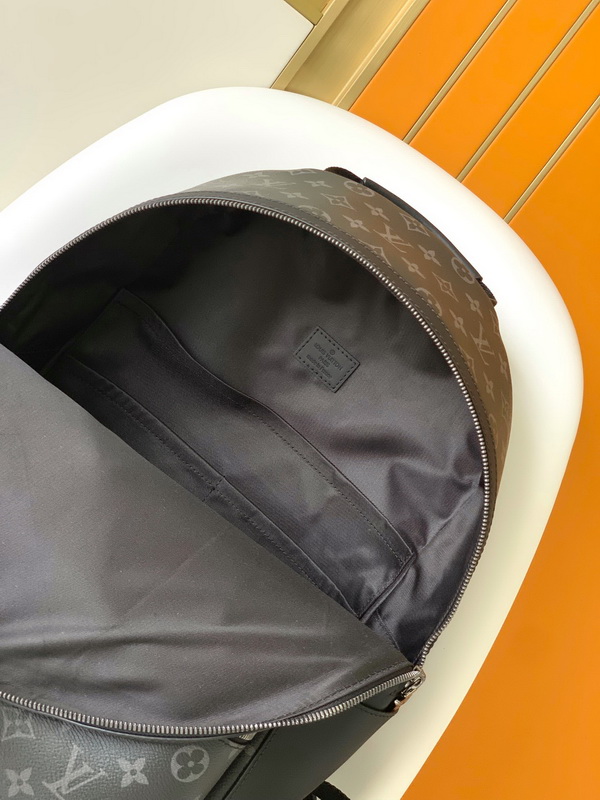 LV Backpack(AAA)-053