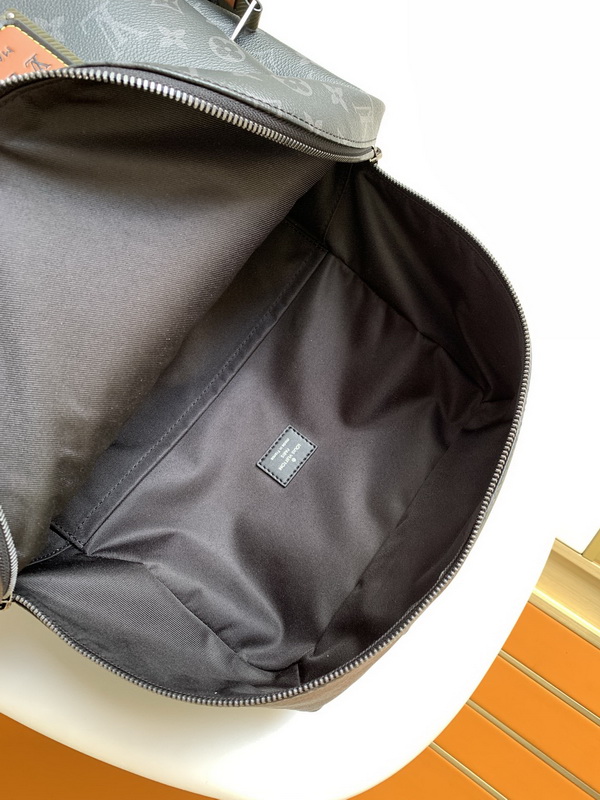 LV Backpack(AAA)-061