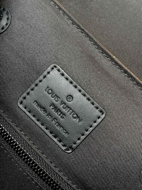 LV Backpack(AAA)-078