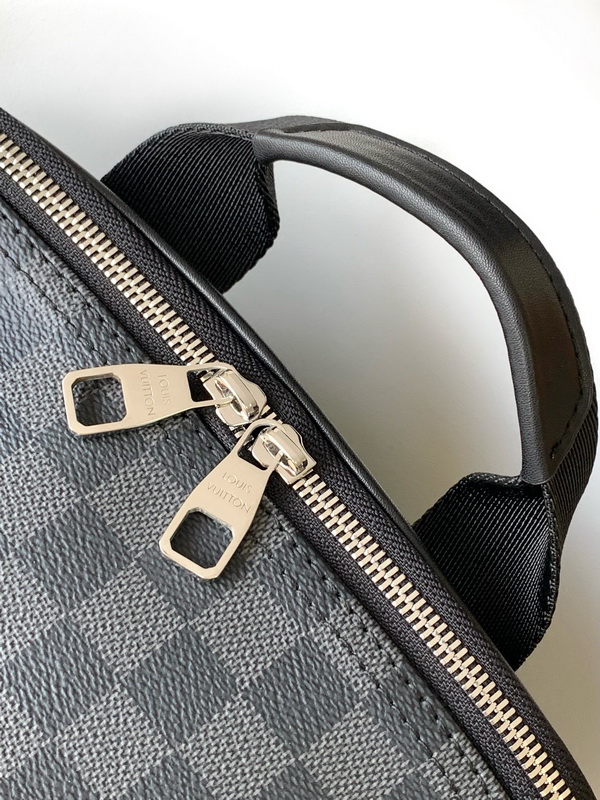 LV Backpack(AAA)-081