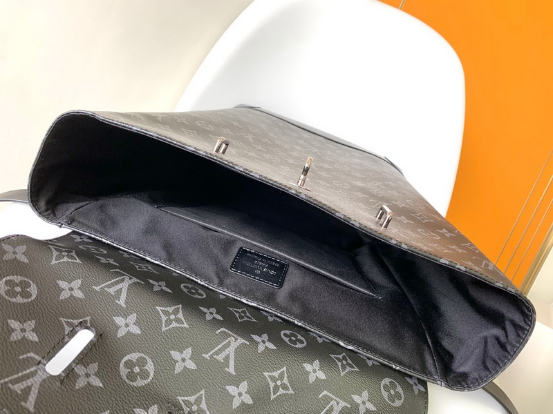 LV Backpack(AAA)-085