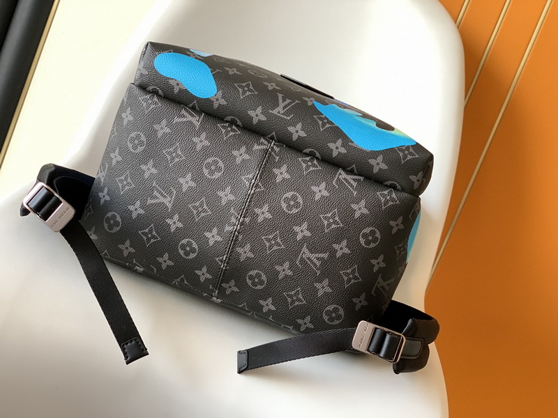 LV Backpack(AAA)-089