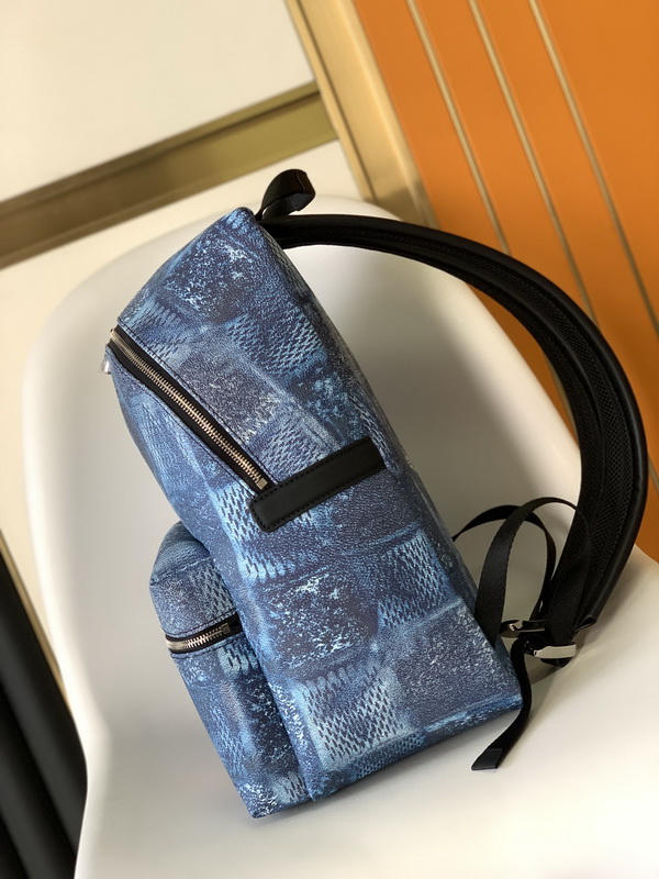 LV Backpack(AAA)-090