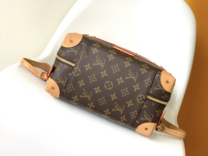 LV Backpack(AAA)-102