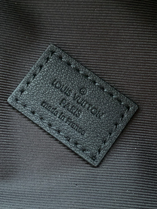 LV Backpack(AAA)-129