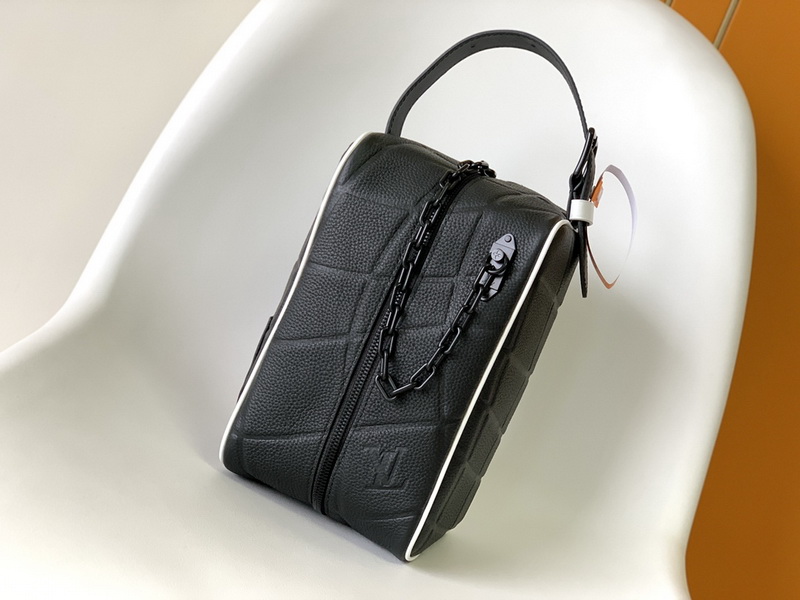 LV Handbags AAAA(Men)-154