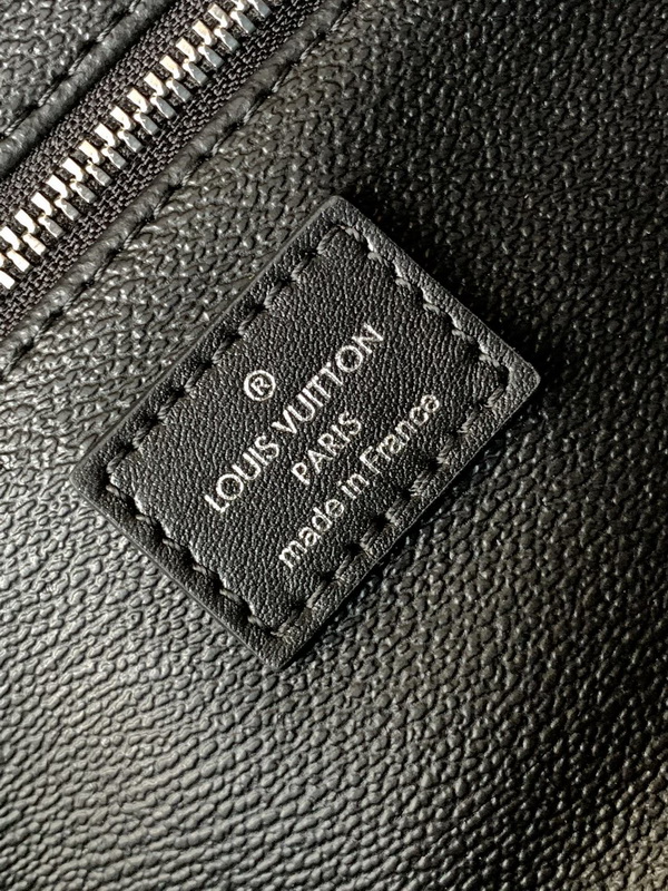 LV Handbags AAAA(Men)-165