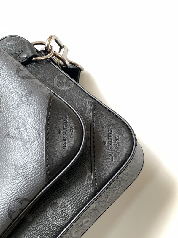 LV Handbags AAAA(Men)-167