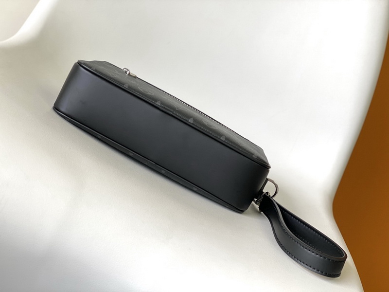 LV Handbags AAAA(Men)-169