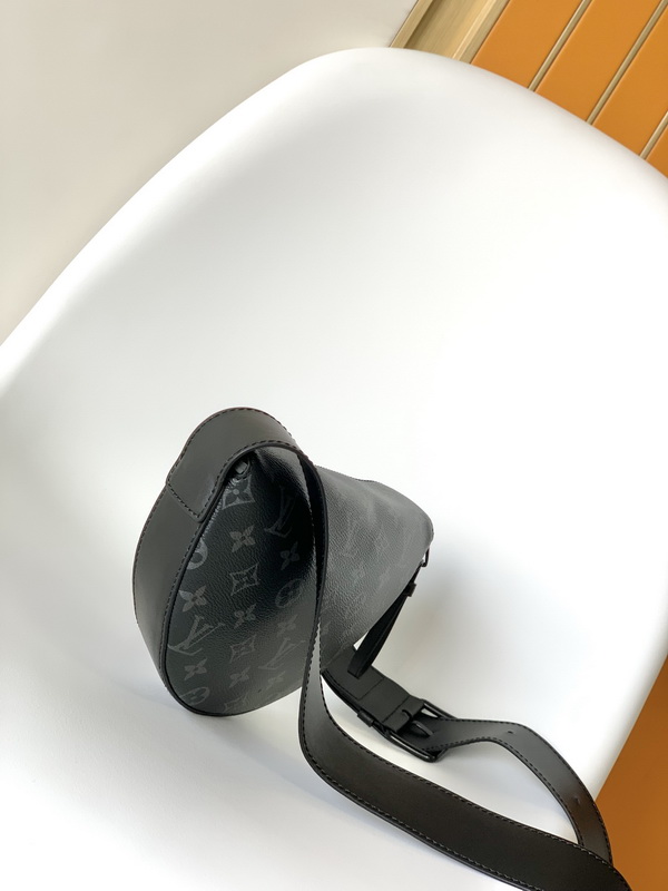 LV Handbags AAAA(Men)-170