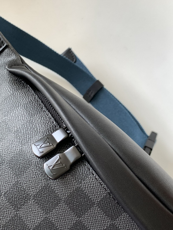 LV Handbags AAAA(Men)-171