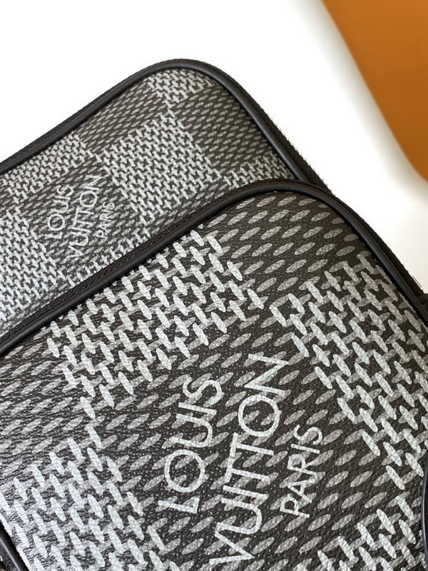 LV Handbags AAAA(Men)-182