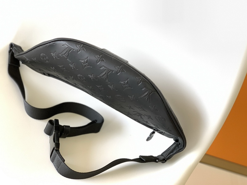 LV Handbags AAAA(Men)-188