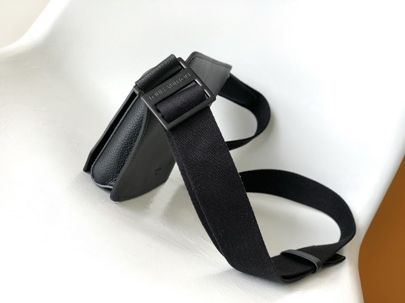 LV Handbags AAA(Men)-225