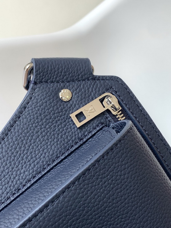 LV Handbags AAA(Men)-226