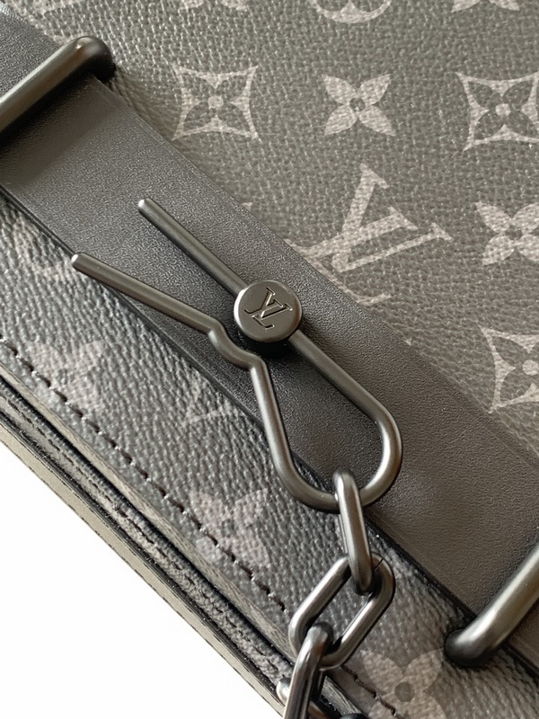 LV Handbags AAA(Men)-233