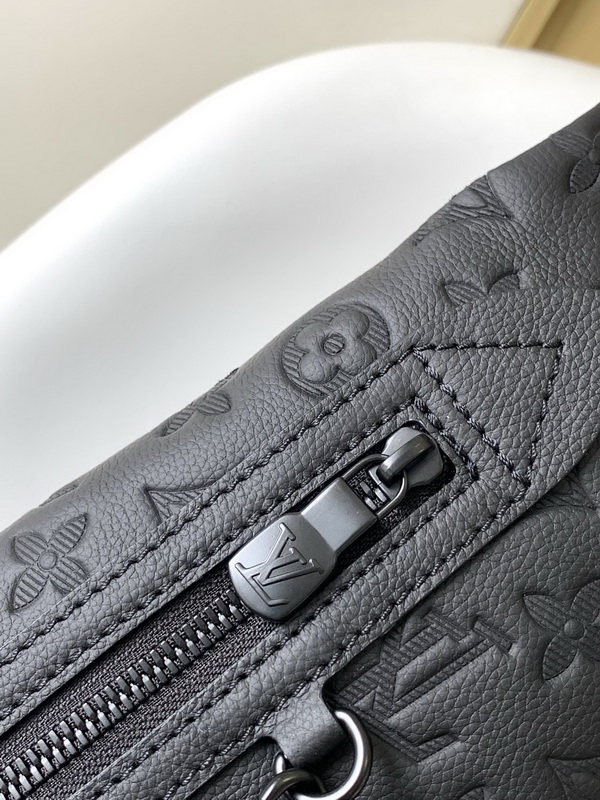 LV Handbags AAA(Men)-242