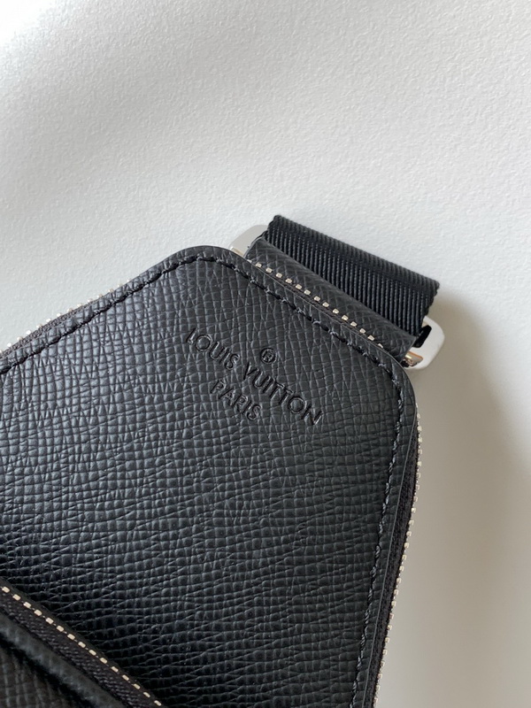 LV Handbags AAA(Men)-247