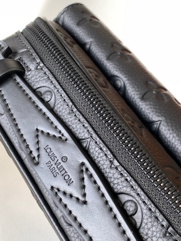 LV Handbags AAA(Men)-257