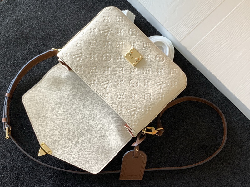 LV Handbags AAA(Women)-1145