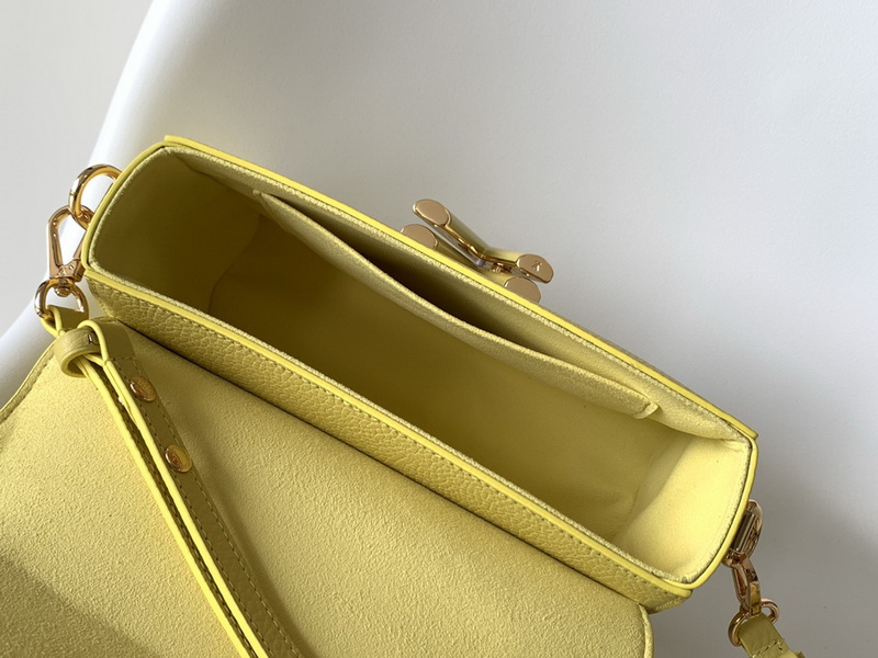 LV Handbags AAA(Women)-1147