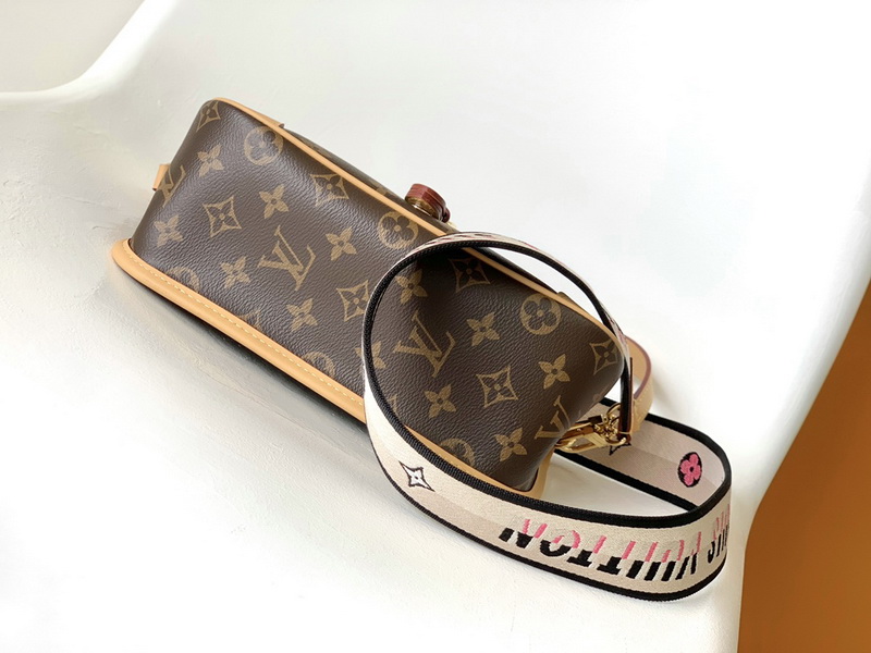 LV Handbags AAA(Women)-436