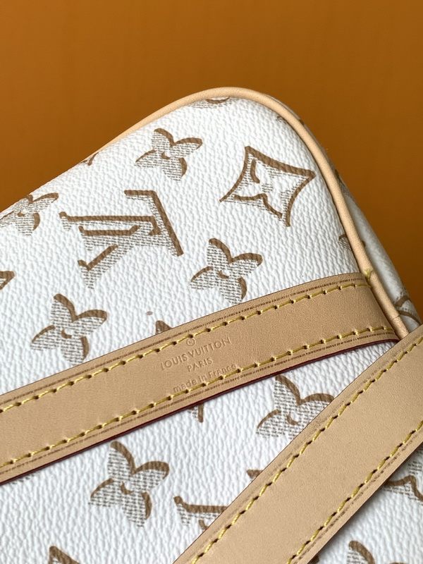 LV Handbags AAA(Women)-560