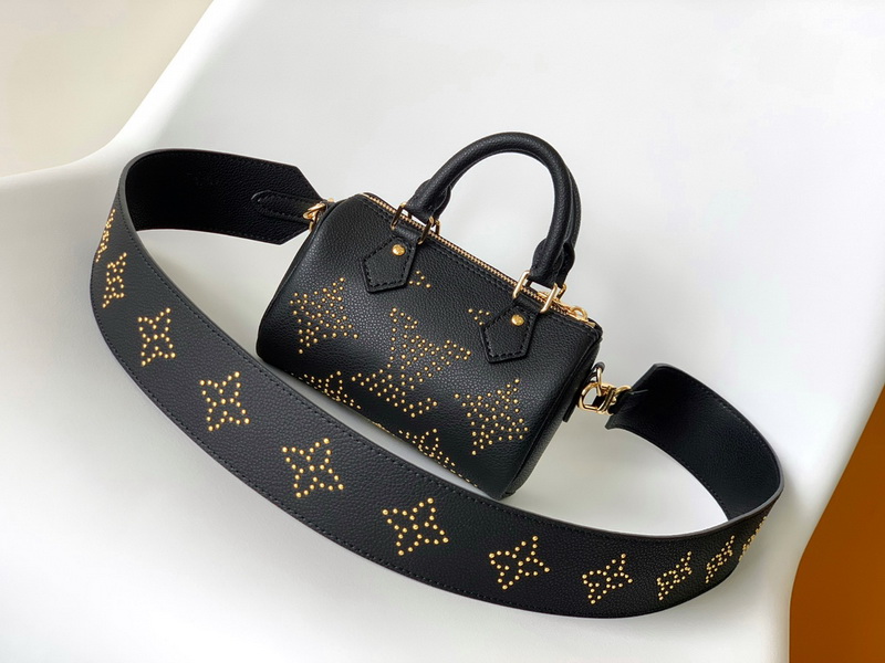 LV Handbags AAA(Women)-589