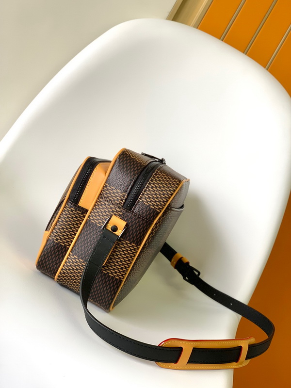 LV Handbags AAA(Women)-602