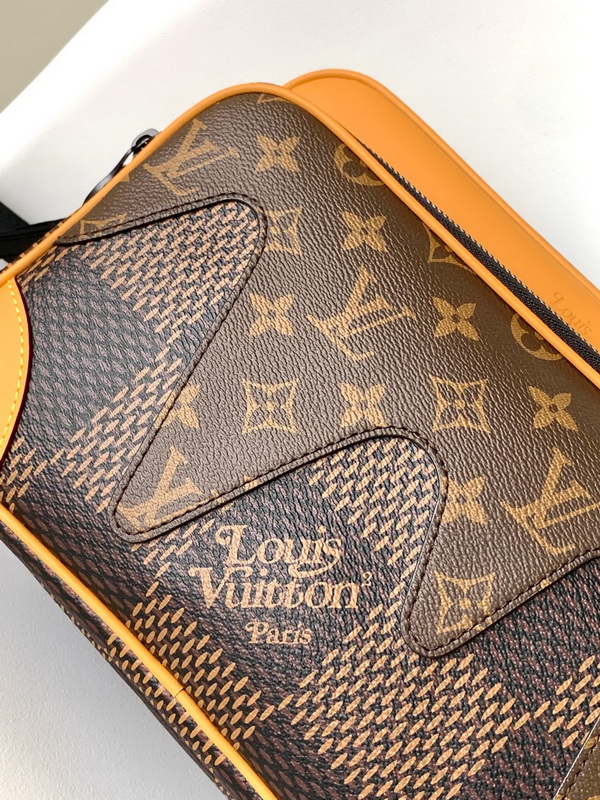 LV Handbags AAA(Women)-602