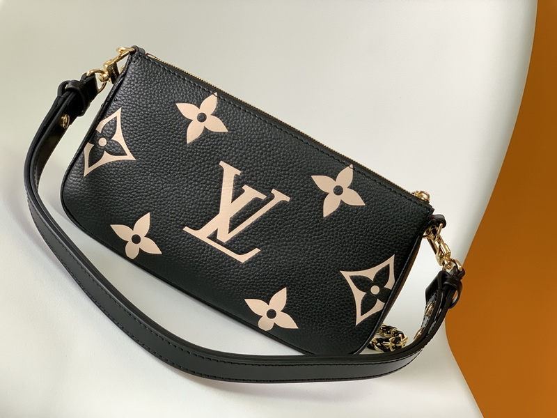 LV Handbags AAA(Women)-609