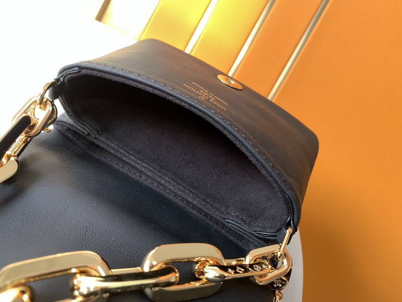 LV Handbags AAA(Women)-624