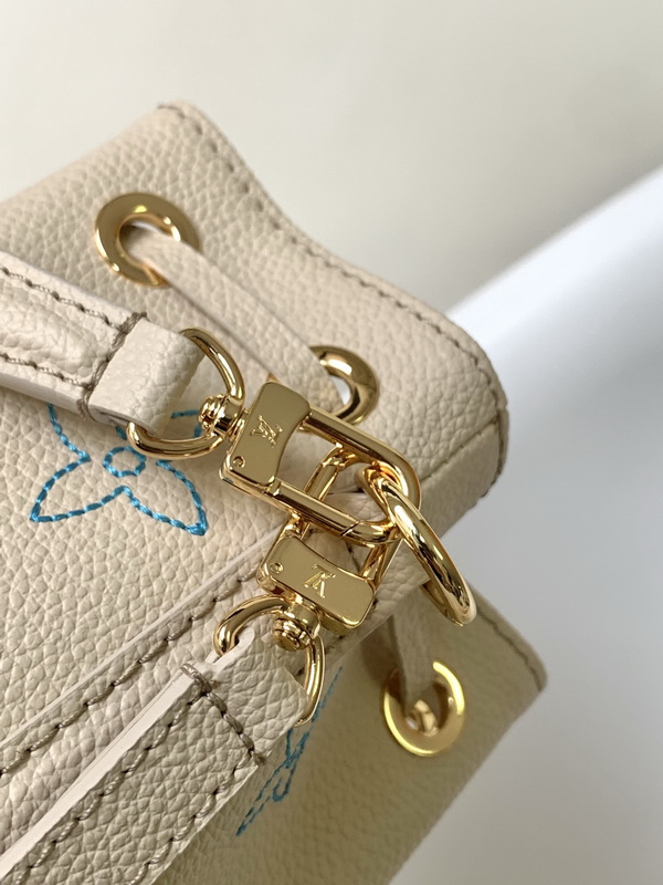 LV Handbags AAA(Women)-635