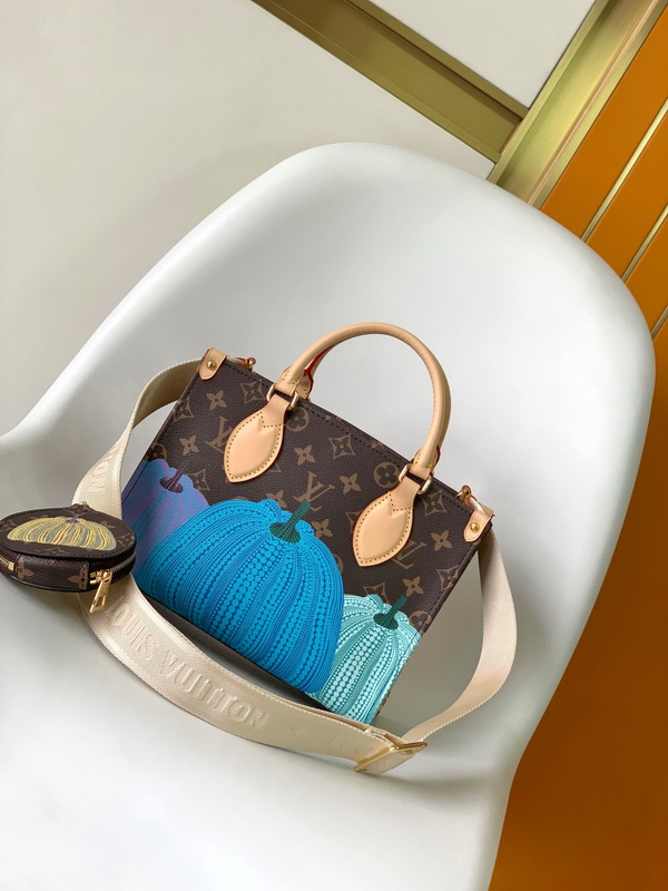LV Handbags AAA(Women)-640