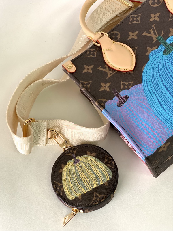 LV Handbags AAA(Women)-640