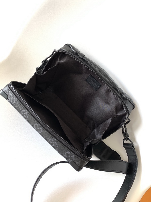 LV Handbags AAA(Women)-641