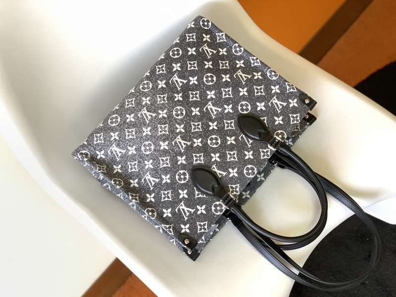 LV Handbags AAA(Women)-652
