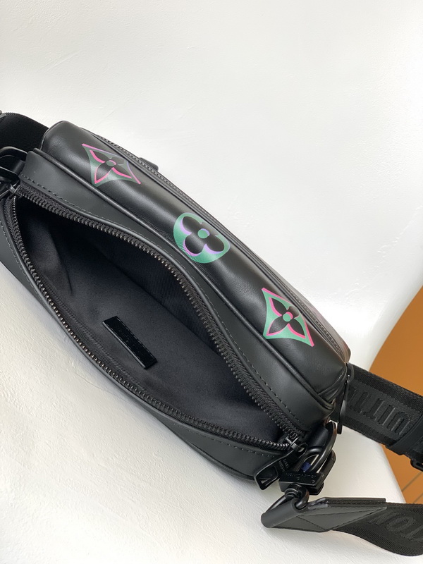 LV Handbags AAA(Women)-656