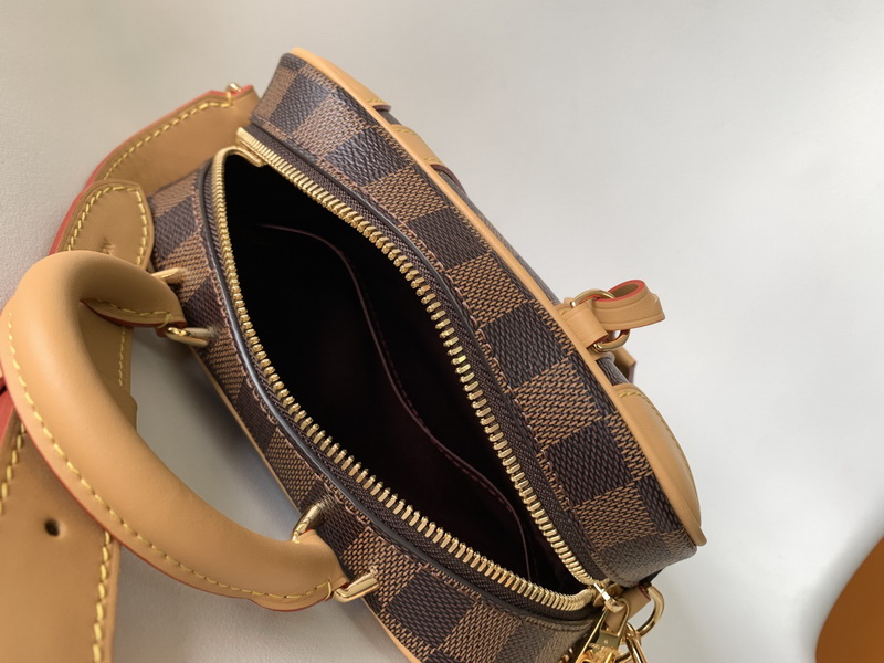LV Handbags AAA(Women)-664