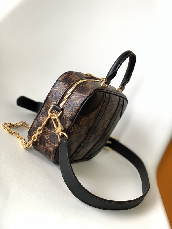 LV Handbags AAA(Women)-667