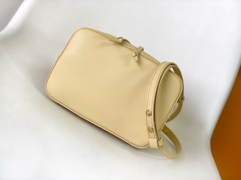 LV Handbags AAA(Women)-672