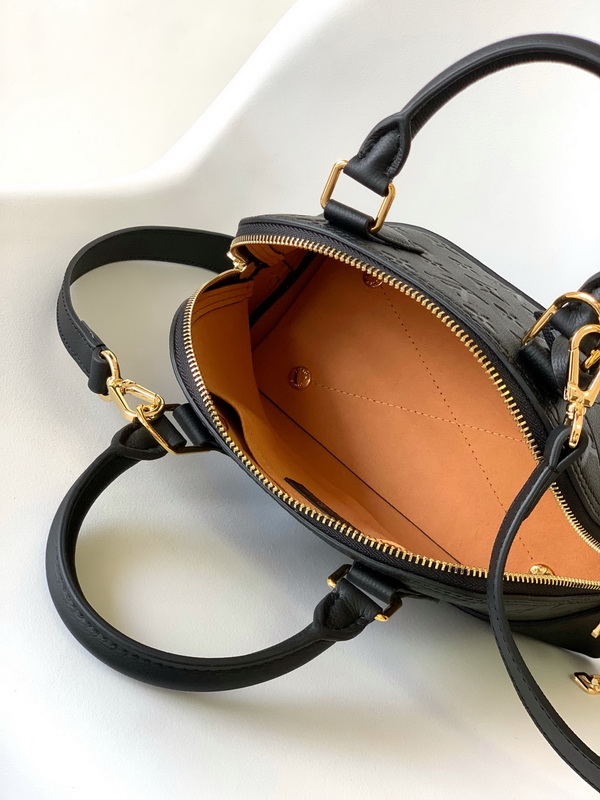 LV Handbags AAA(Women)-680