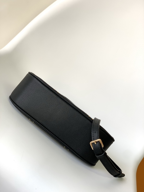 LV Handbags AAA(Women)-685